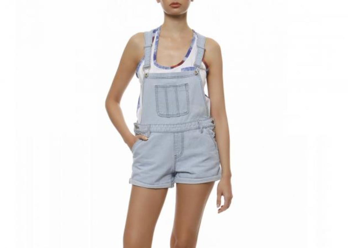 Denim σαλοπέτα: Φόρεσε την τάση!