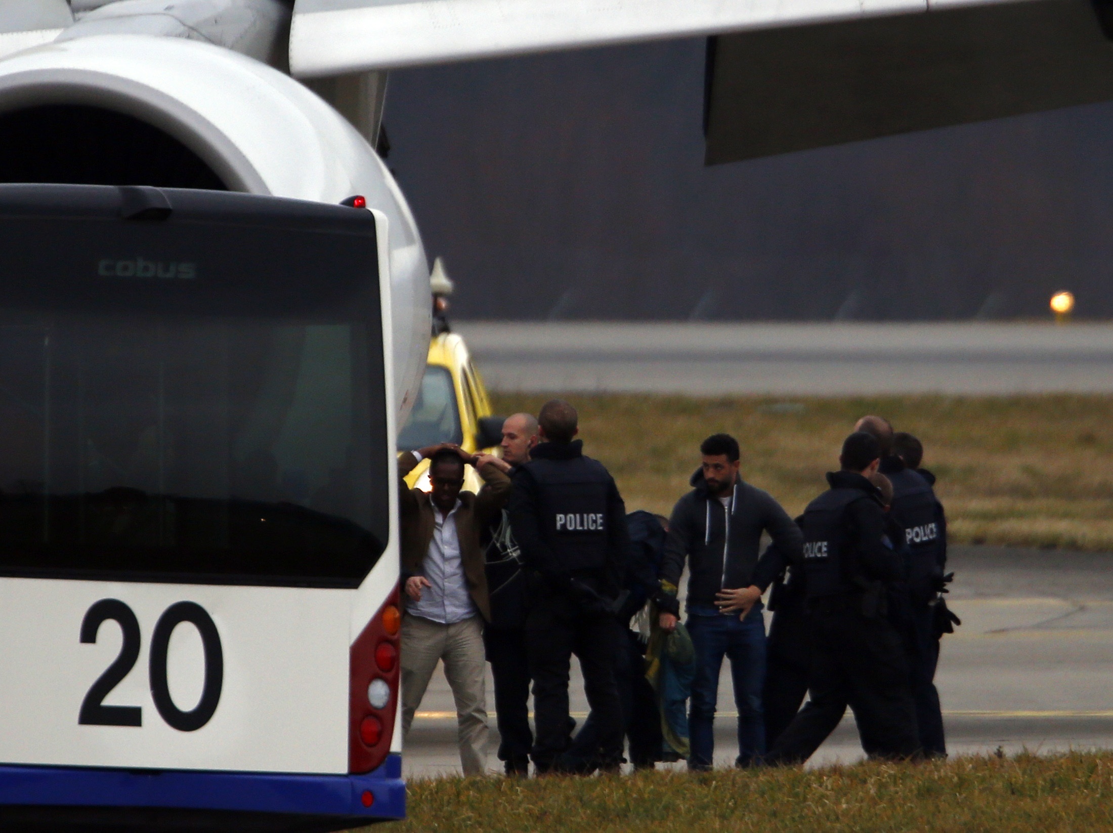 Malaysia Airlines: Πιλότοι που έγιναν αεροπειρατές: Όλες οι απίστευτες ιστορίες