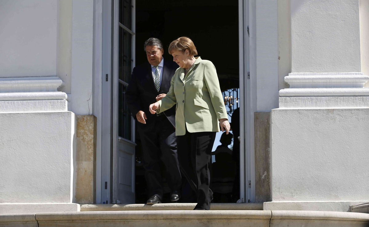 Μέρκελ: Μόνο με επώδυνες μεταρρυθμίσεις θα μπει σε τροχιά ανάπτυξης η Ελλάδα