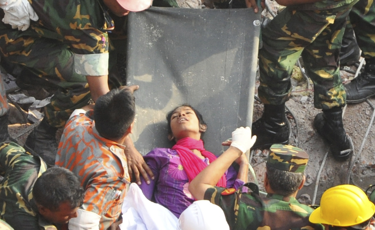Ζωντανή μετά από 17 ημέρες! Θαύμα στο Μπαγκλαντές