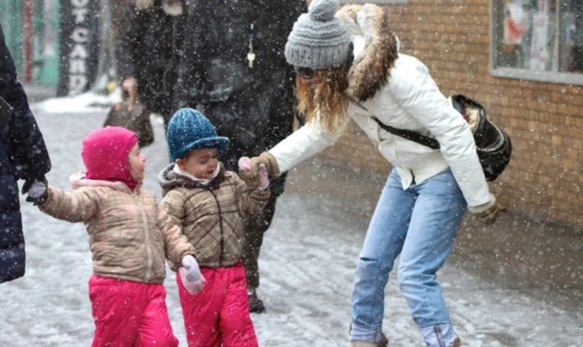 Sarah Jessica Parker: Παιχνίδια στο χιόνι με τις κόρες της! Φωτογραφίες