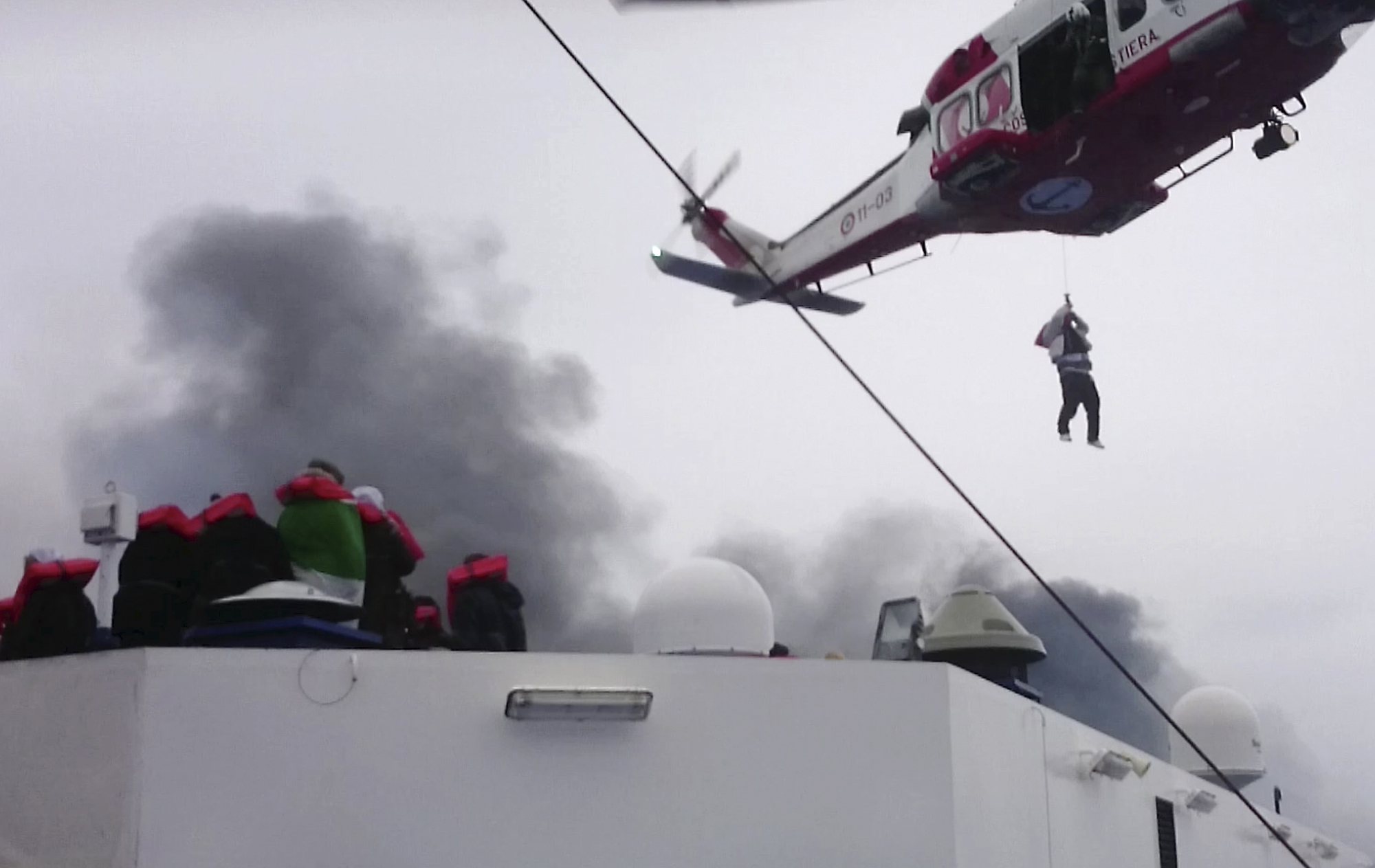 Norman Atlantic: Η χώρα πενθεί και τρίτο Έλληνα νεκρό – “Όλα έγιναν σωστά” υποστήριξε ο καπετάνιος – Καταπέλτης ο Iταλός εισαγγελέας