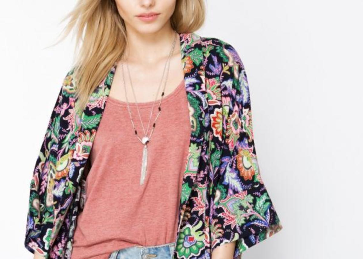 Εμπριμέ κιμονό: Το must-have του καλοκαιριού!
