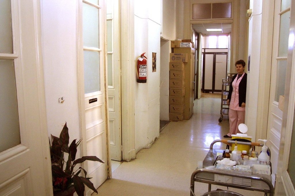 Το «Ελπίς» αντεπιτίθεται …