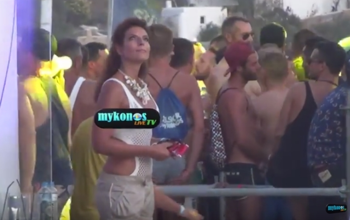 ΦΩΤΟ από mykonoslivetv