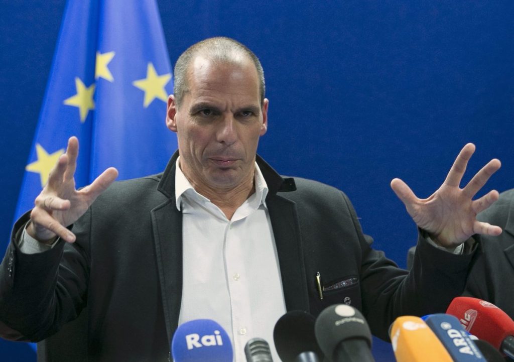 Γιούνκερ σε Τσίπρα: Μάζεψε τον Βαρουφάκη αν θέλεις να πετύχουν οι διαπραγματεύσεις! – Για “πρόβλημα” Βαρουφάκη κάνει λόγο το Reuters
