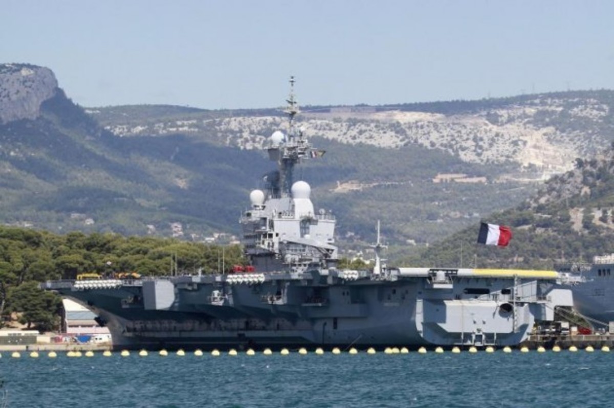 Η “εκδίκηση” της Γαλλίας – Το αεροπλανοφόρο Charles De Gaulle στον πόλεμο κατά των τζιχαντιστών – ΒΙΝΤΕΟ
