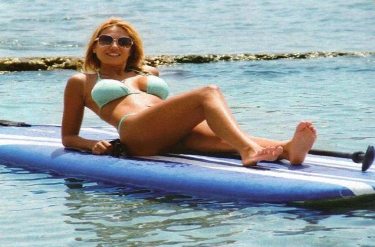 Το νέο χόμπι της σέξι Έλενας!