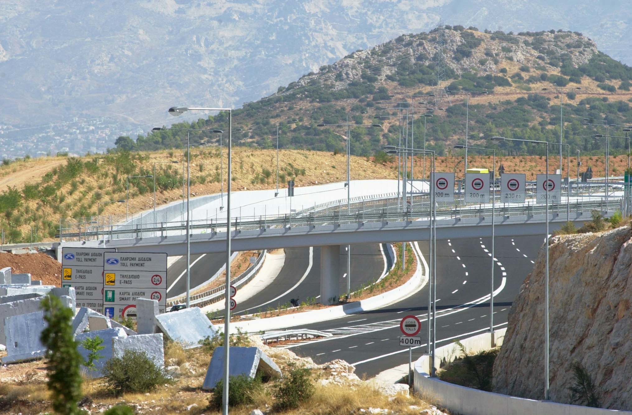 Η ΚΟΜΙΣΙΟΝ “ξεπαγώνει” μεγάλα έργα – 1.000 νέες θέσεις εργασίας