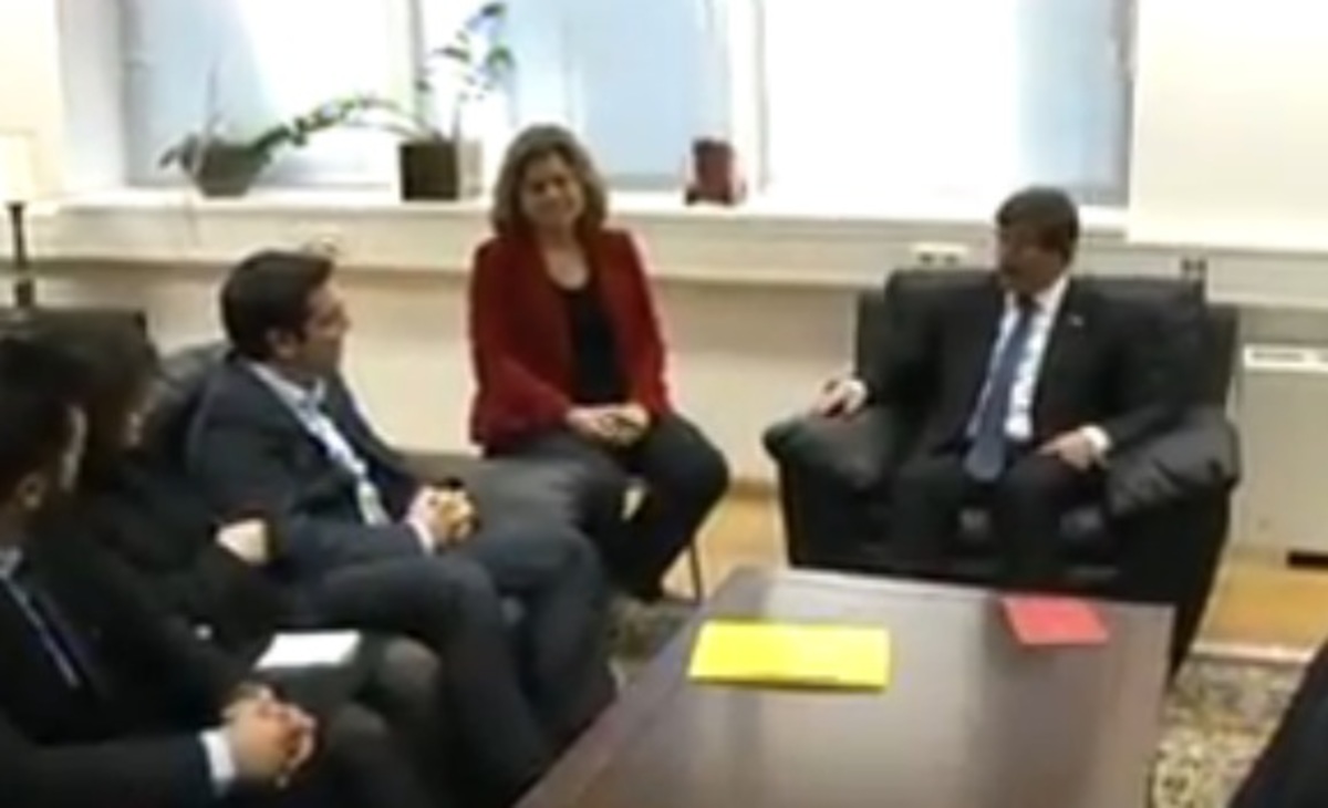 Συνάντηση Νταβούτογλου – Τσίπρα