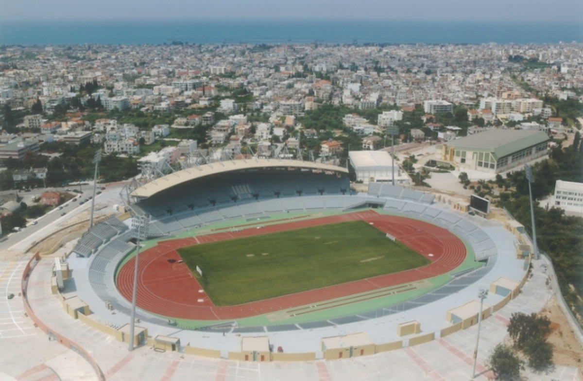 Πάτρα: “Ξέφραγο αμπέλι” το Παμπελοποννησιακό -Καμπανάκι κινδύνου και για όπλα του Σκοπευτικού