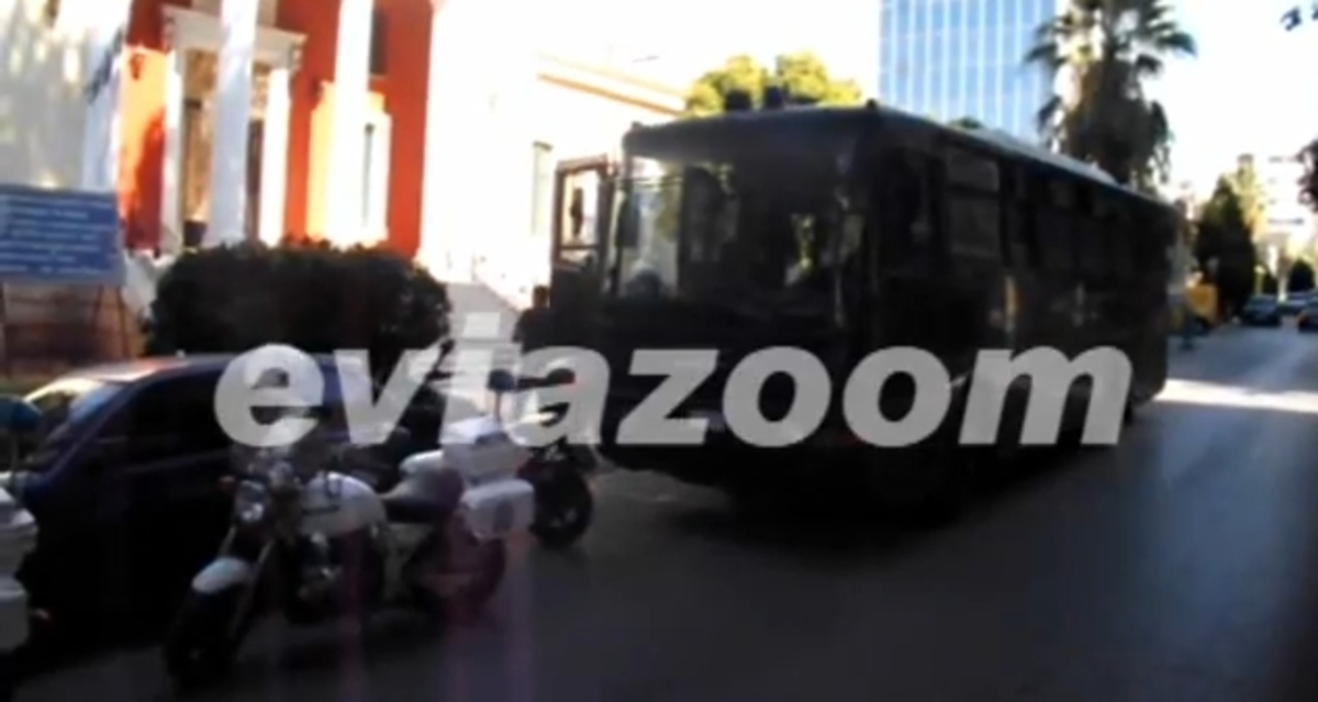 Αναβλήθηκε η δίκη Χρυσαυγιτών