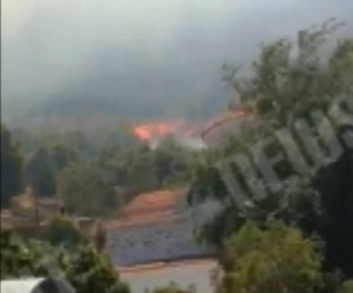 Στις φλόγες ο Υμηττός