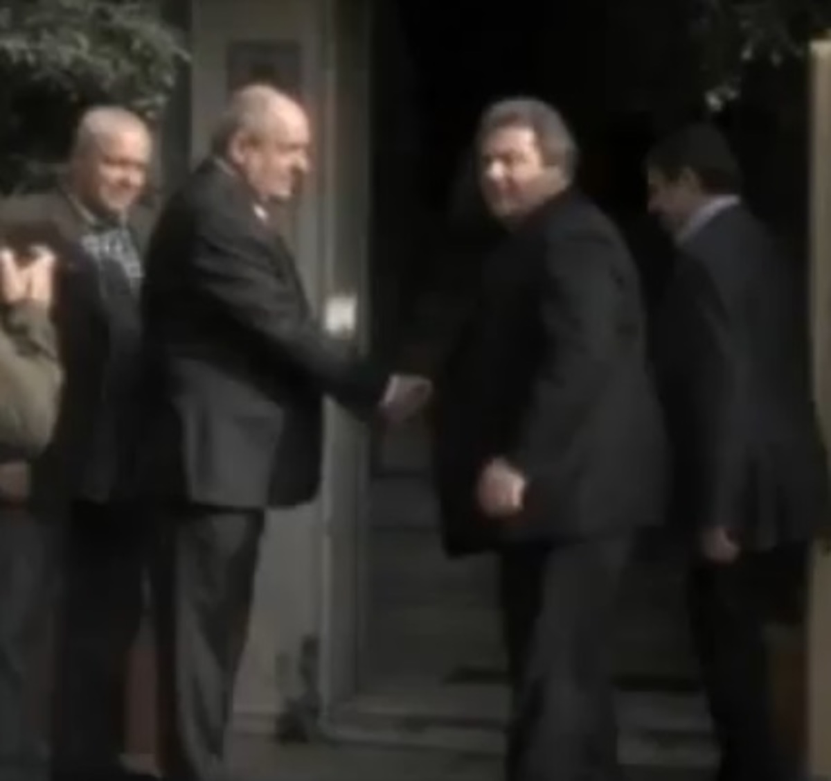 Δώρο Καμμένου σε Μητσοτάκη