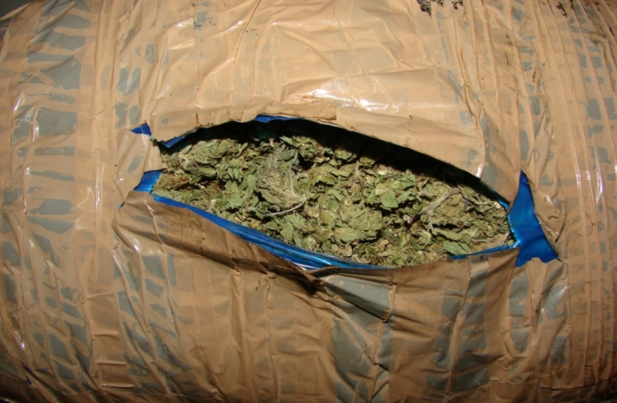 “Μπλόκο” σε μισό τόνο χασίς στο λιμάνι της Πάτρας