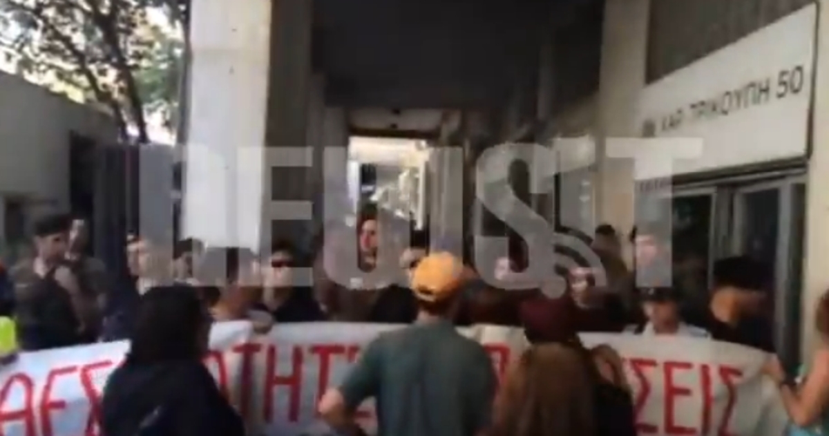 Ένταση με σχολικούς φύλακες