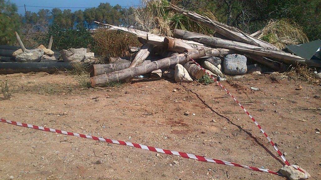 Το σημείο που βρέθηκε μαχαιρωμένο το άτυχο παιδί - ΦΩΤΟ από flashnews.gr