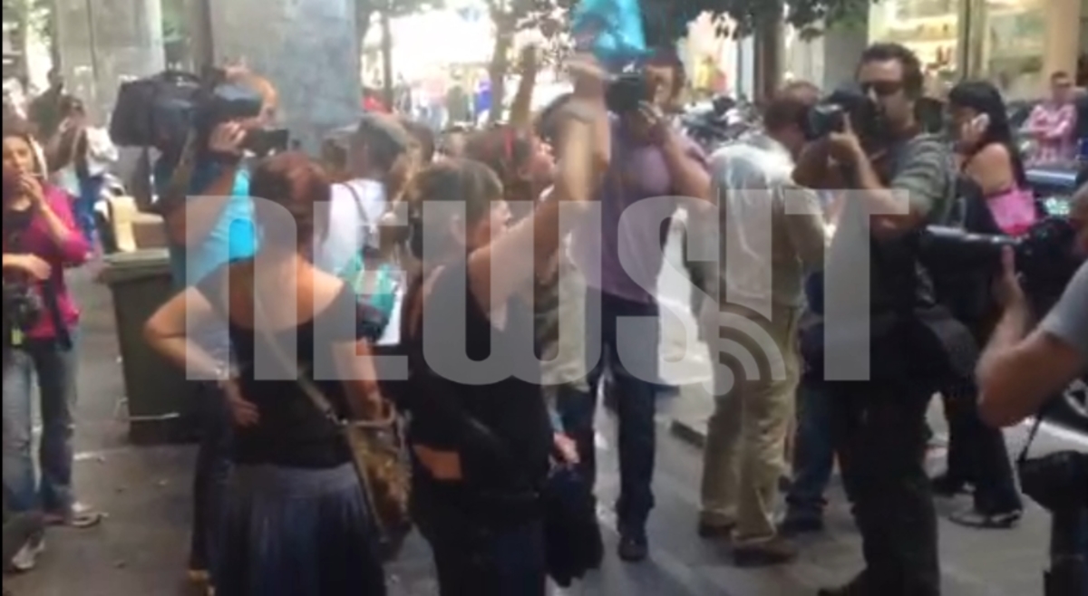 Αποδοκιμασίες στον Σόιμπλε