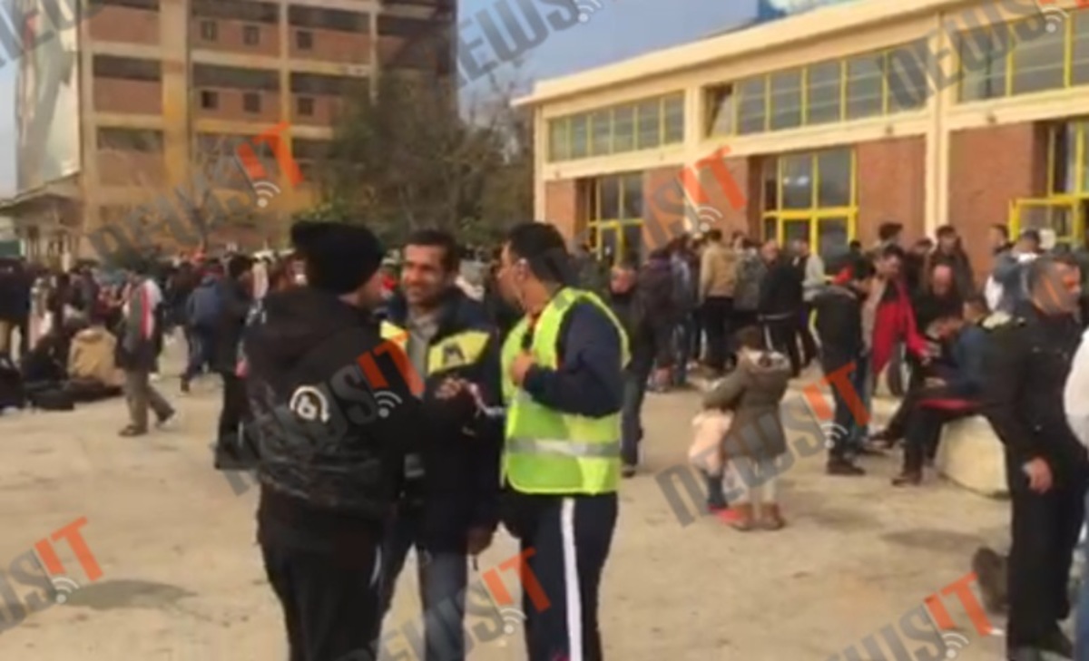 Πειραιάς: Νέες αφίξεις προσφύγων