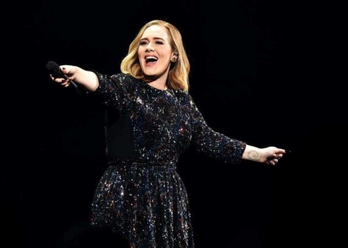 Adele: Ανακοίνωσε ότι θα κάνει δεύτερο παιδί! [vid]