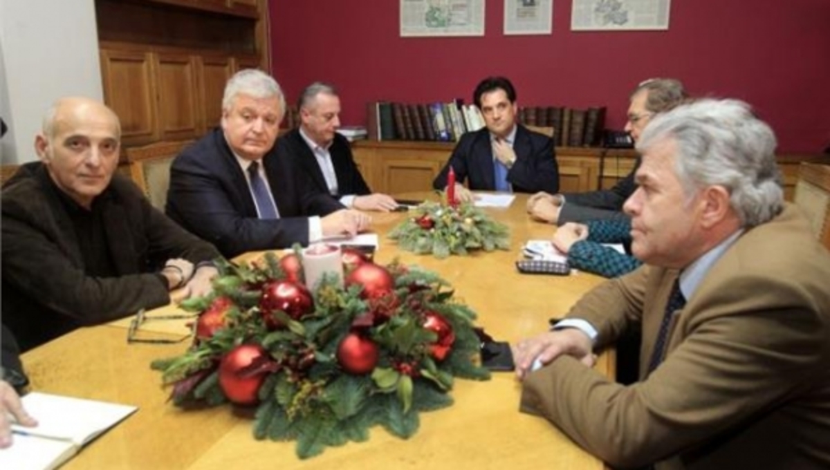 Ναι μεν αλλά ΠΑΣΟΚ για το νομοσχέδιο του ΕΟΠΥΥ! Τι ζητούν να αποσυρθεί