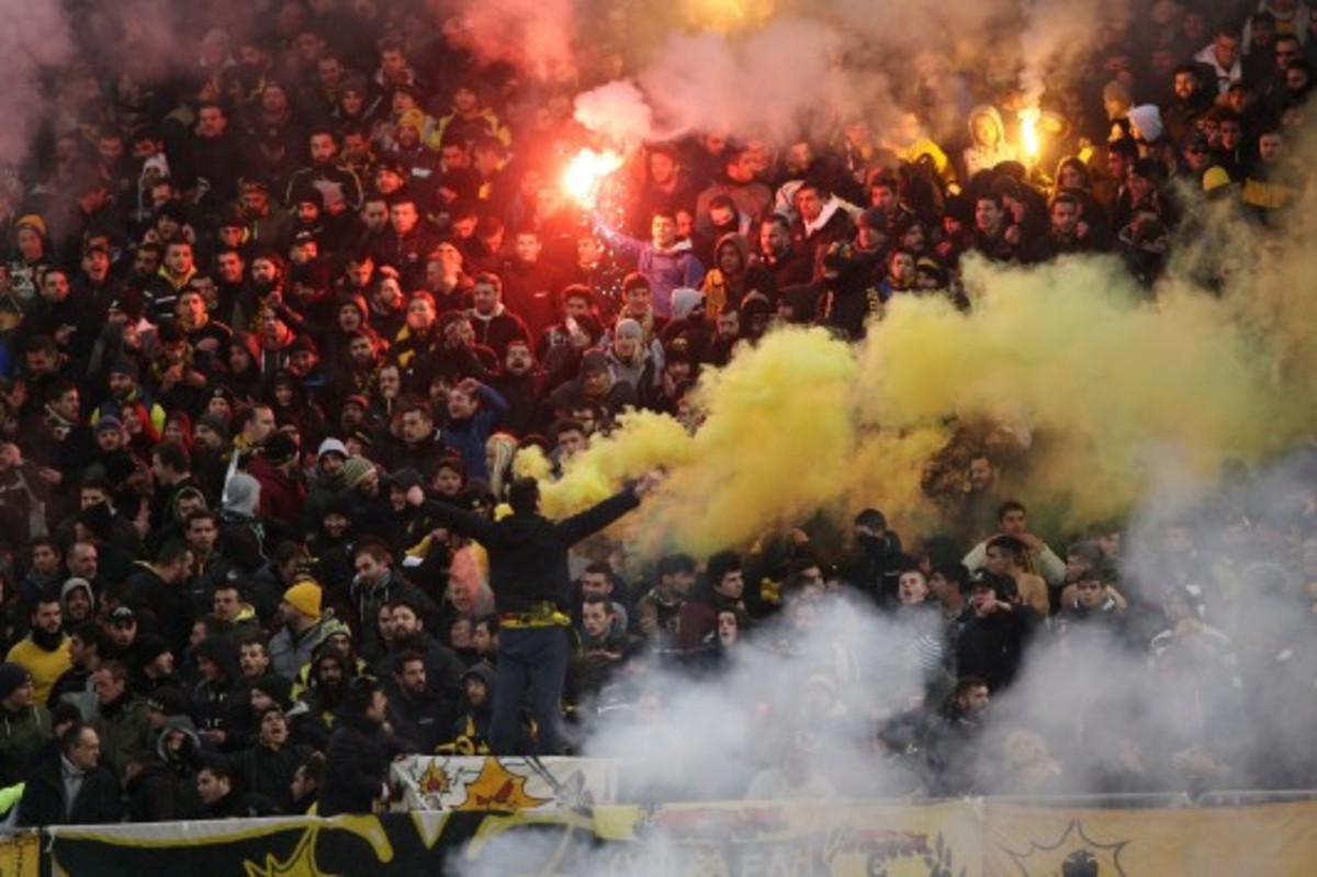 Πορεία οπαδών της ΑΕΚ