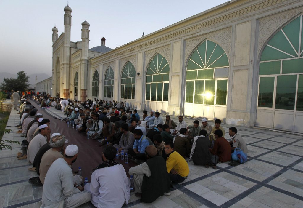Επίθεση σε τέμενος στο Αφγανιστάν – Νεκροί ιερωμένος και δικαστής
