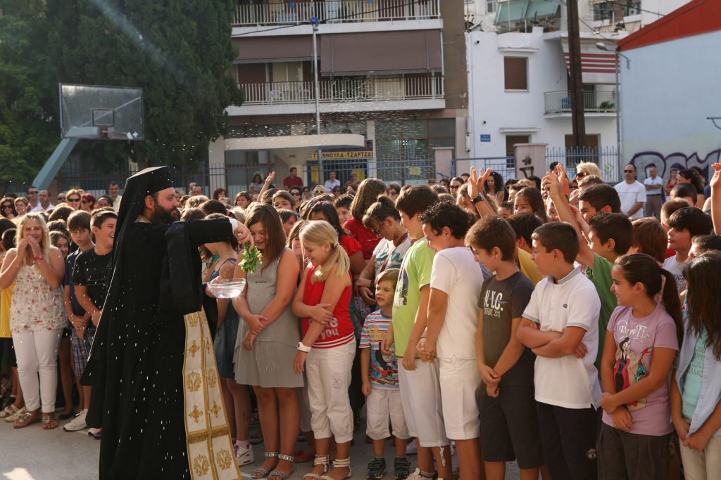 Με το πρώτο κουδούνι ξεκινούν απεργία οι δάσκαλοι
