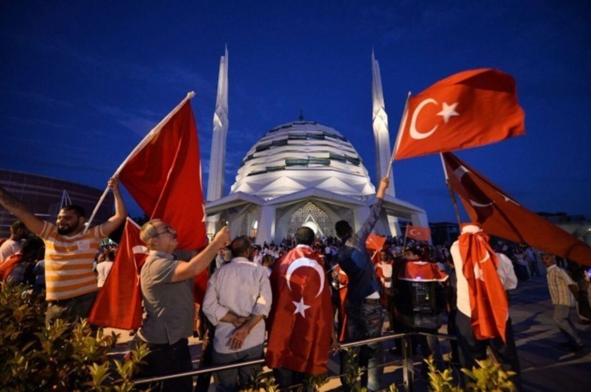 Το πολυδιάστατο παιγνίδι της Άγκυρας μετά το πραξικόπημα – Η σχέση με την Ελλάδα