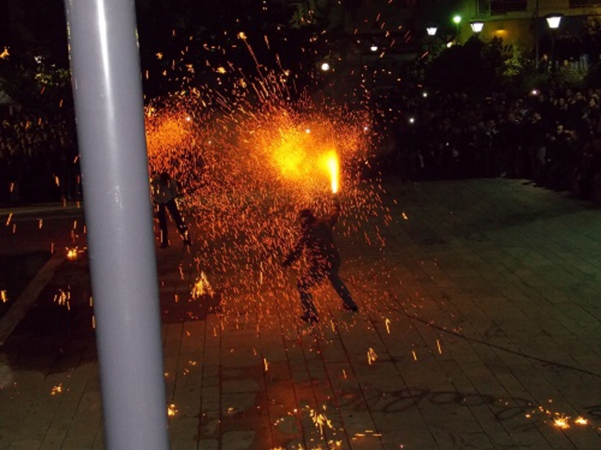 Αγρίνιο: Εντυπωσιακά και φέτος τα Χαλκούνια (ΦΩΤΟ & VIDEO)