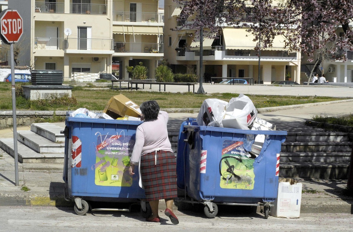 Η ανακύκλωση έγινε τρόπος ζωής για τους Έλληνες
