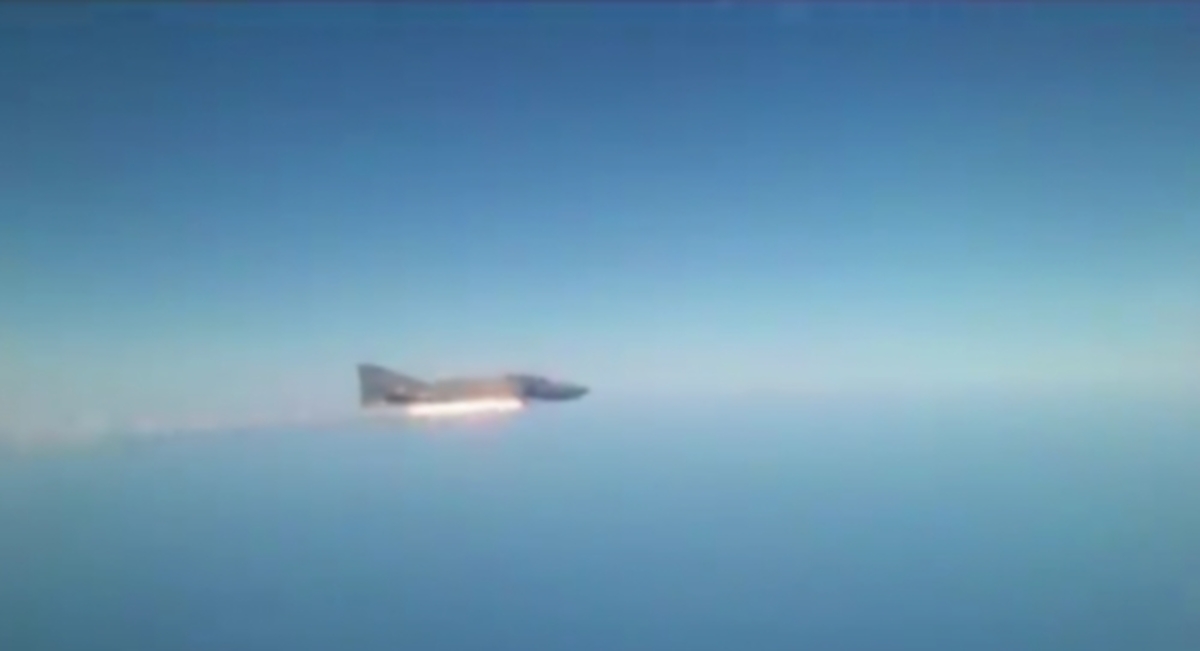 Εκτόξευση AIM 9 από F 4 Phantom – ΒΙΝΤΕΟ