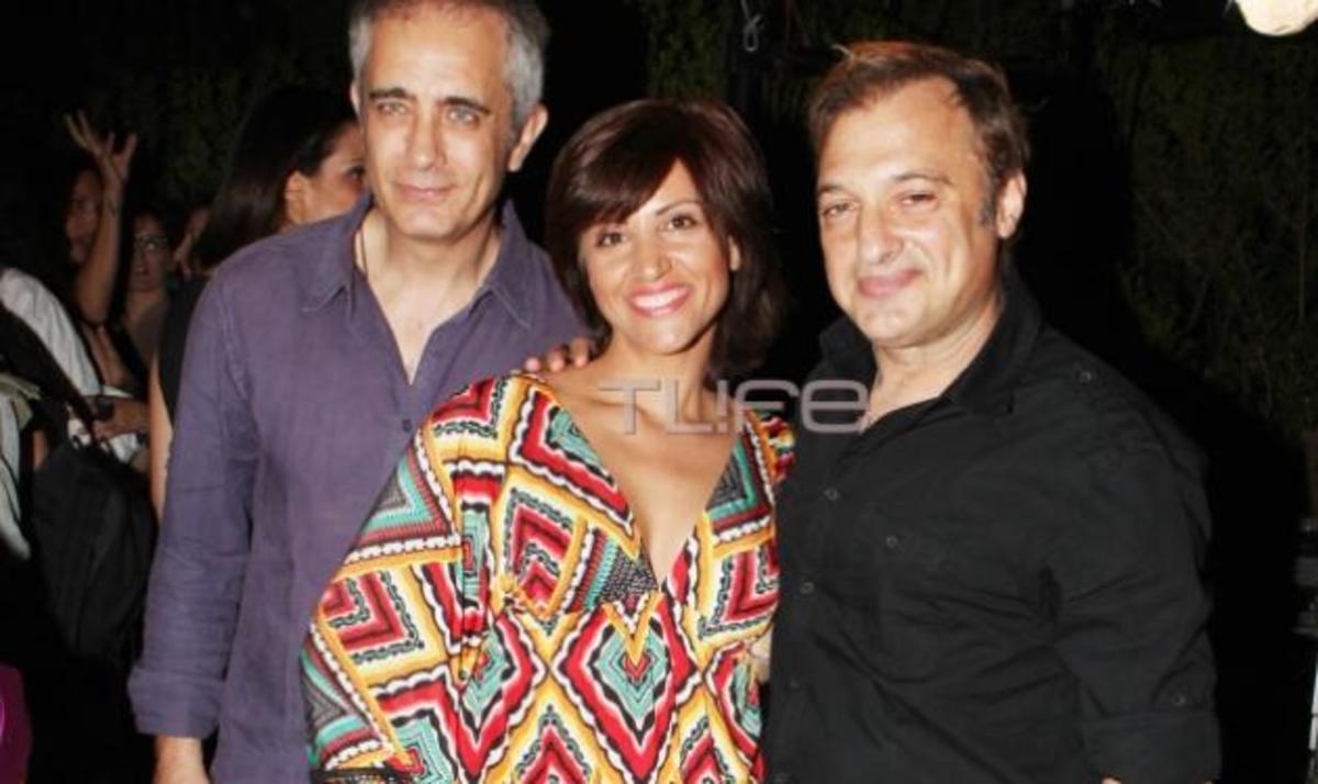 Δες ποιοι διάσημοι παρακολούθησαν την topless εμφάνιση της Βασιλικής Τρουφάκου στη σκηνή!