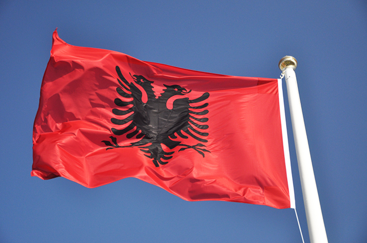Ιθαγένεια σε όλους τους Αλβανούς των Βαλκανίων δίνει ο Μπερίσα