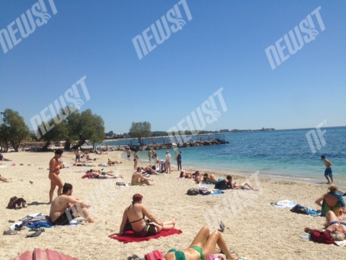Είναι επίσημο! Το καλοκαίρι είναι εδώ – Χαμός στις παραλίες του Φαλήρου και του Αλίμου