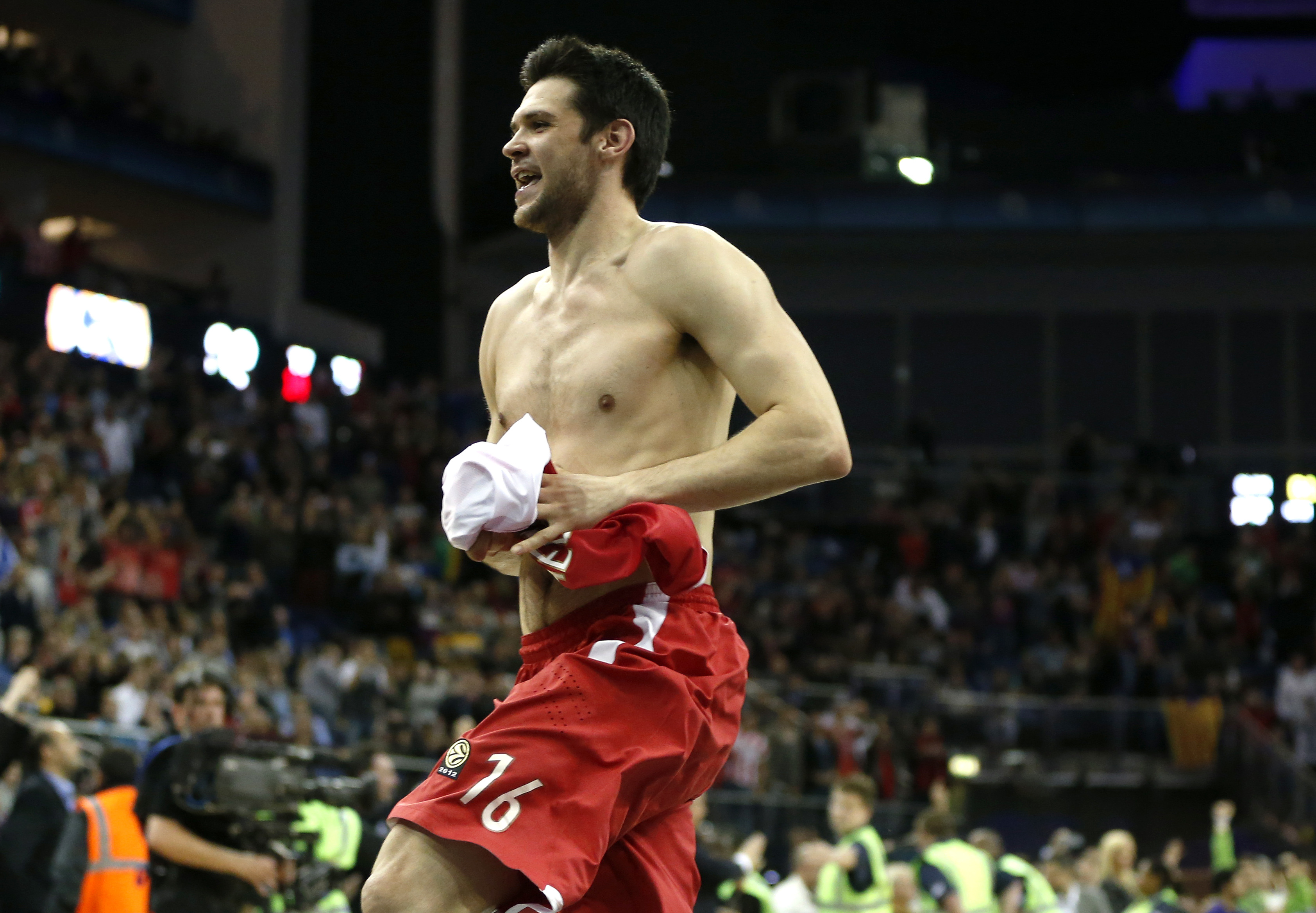 Ο Κώστας Παπανικολάου θα αγωνίζεται πλέον στην Μπαρτσελόνα