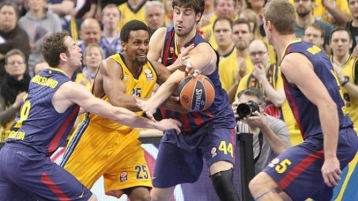 Euroleague: “Βόμβες” σε Βερολίνο και Μιλάνο