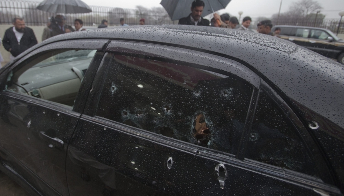 Λήστεψαν τον πρέσβη της Υεμένης – 594.000 δολάρια η λεία!