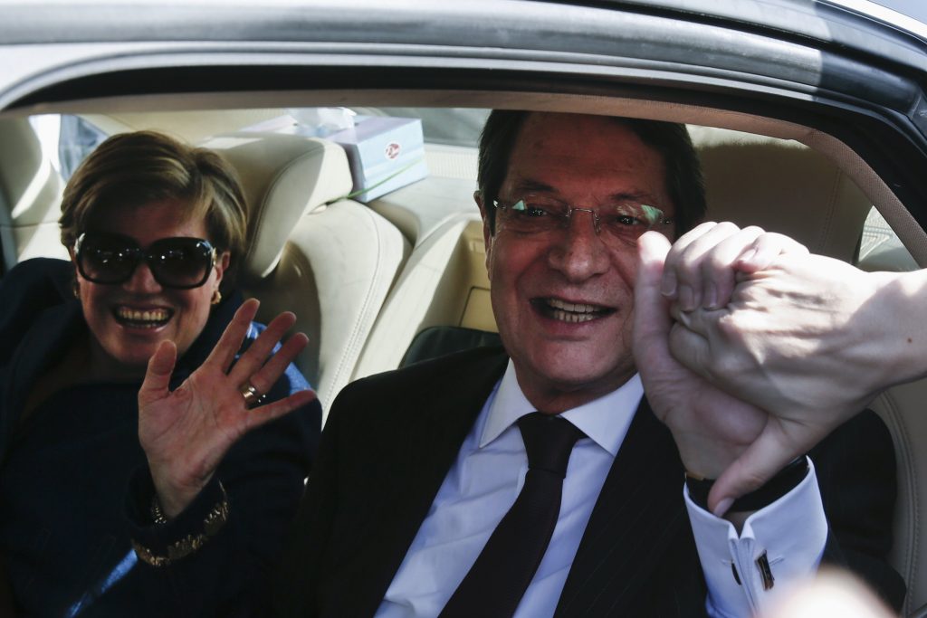 Σαμαράς και Αβραμόπουλος συνεχάρησαν τον Αναστασιάδη