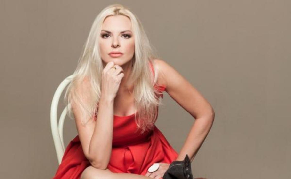 Μια από τις ωραιότερες γυναίκες του Ελληνικού Κινηματογράφου στην εκπομπή της Αννίτας!