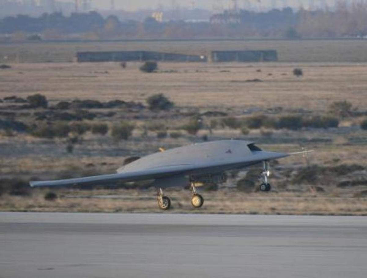 ΒΙΝΤΕΟ: Η παρθενική πτήση του nEUROn