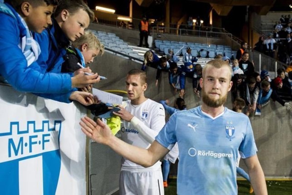 Πρέσινγκ Παναθηναϊκού για Χελάντερ