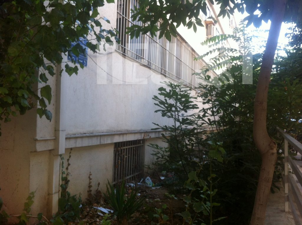 Λίμαραν τα κάγκελα κι έφυγαν σαν κύριοι, κρατούμενοι από το Α.Τ Κολωνού