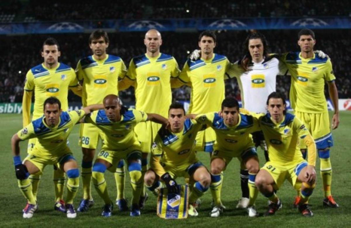 H UEFA αποθεώνει τον ΑΠΟΕΛ