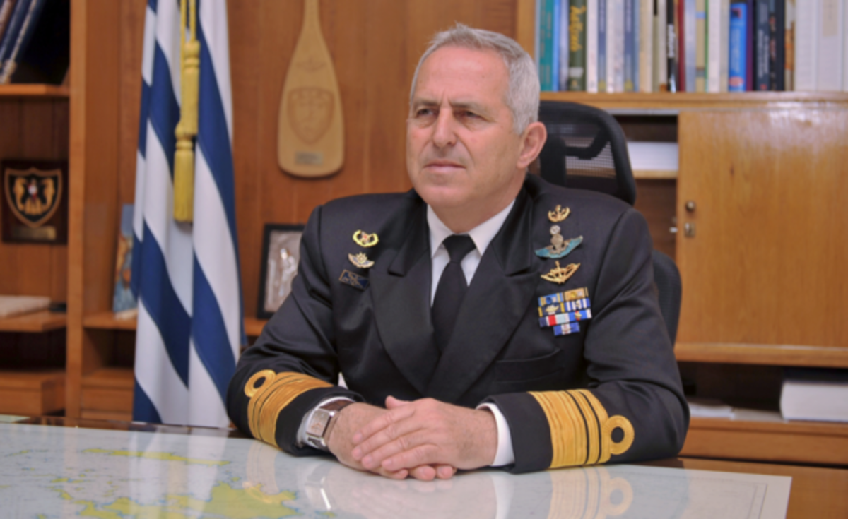 “Κίνημα” αλληλεγγύης κήρυξε ο Α/ΓΕΝ Βαγγέλης Αποστολάκης – Τι είπε στους υπαξιωματικούς