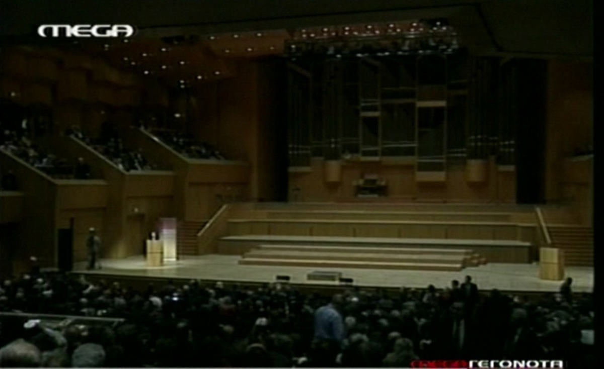 Πολιτική κόντρα για το σχέδιο Καλλικράτης