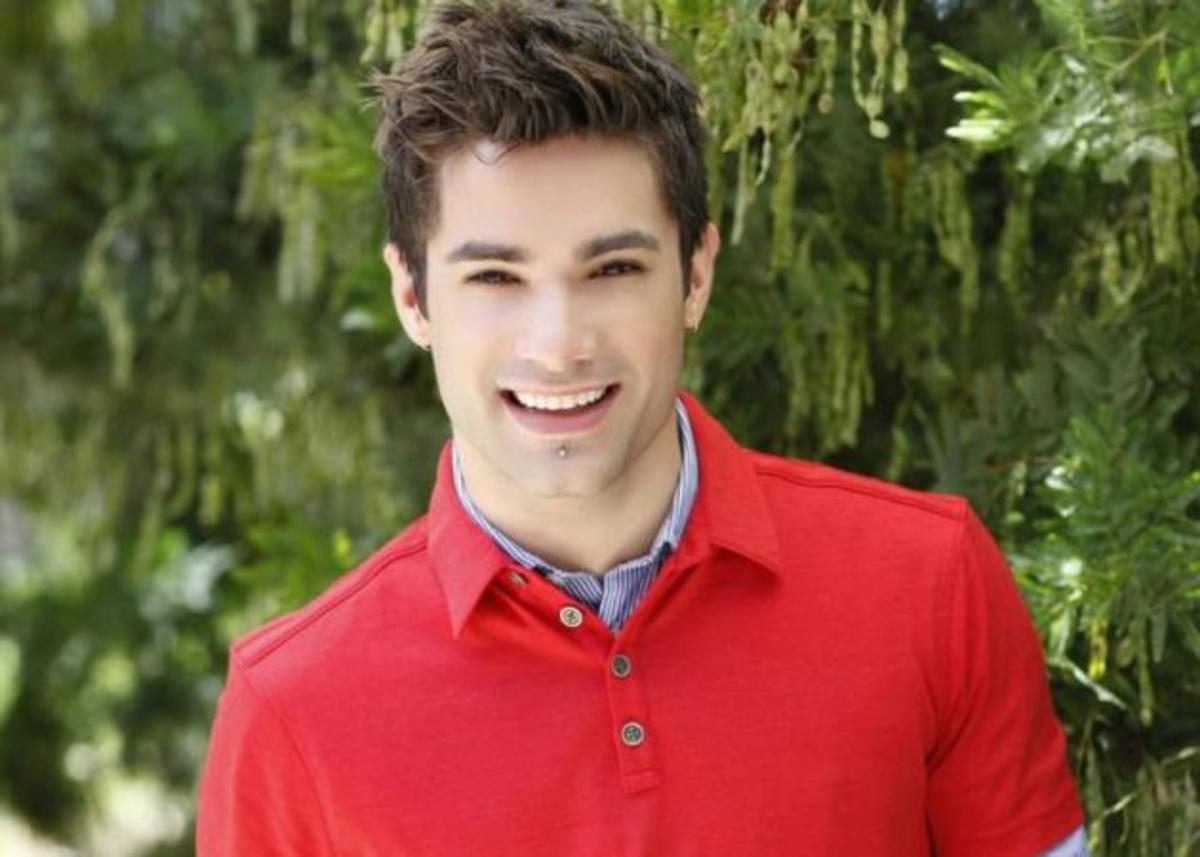 Αγνώριστος ο Άρης Πλασκασοβίτης – Έγινε κατάξανθος!