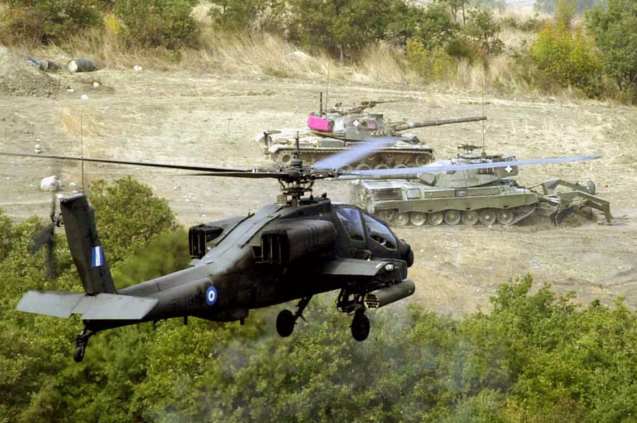 “Κόφτε το λαιμό σας, αλλά όχι τις δόσεις των εξοπλισμών σας” – Η τρόϊκα “δικηγόρος” εταιρειών