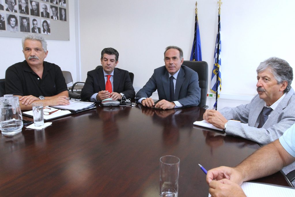 “Δε θα γίνουν περικοπές σε εκπαιδευτικούς και σχολεία”