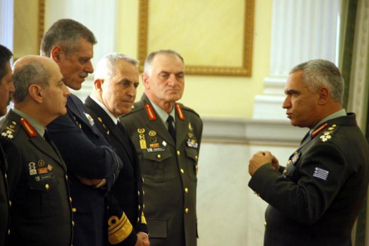 Κρίσεις Αρχηγών στις Ένοπλες Δυνάμεις: Ποιοι μένουν ποιοι φεύγουν μέχρι Δεκέμβριο